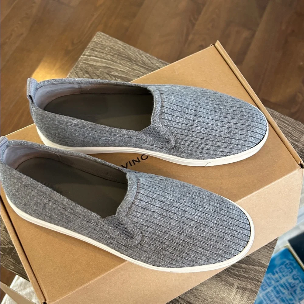 Vince Blair Knit Slide Ons Grey - Picture 5 of 8